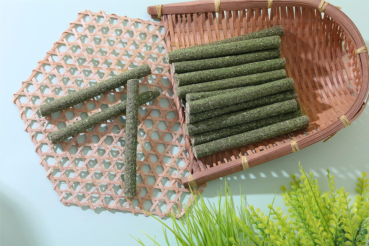 Natural Timothy Hay Sticks, Natural Sticks, Timothy Molar Rod for Small Animals, Rabbits Hamsters Guinea Pigs Gerbils Groundhog Squirrels(20Pcs) (Timothy)