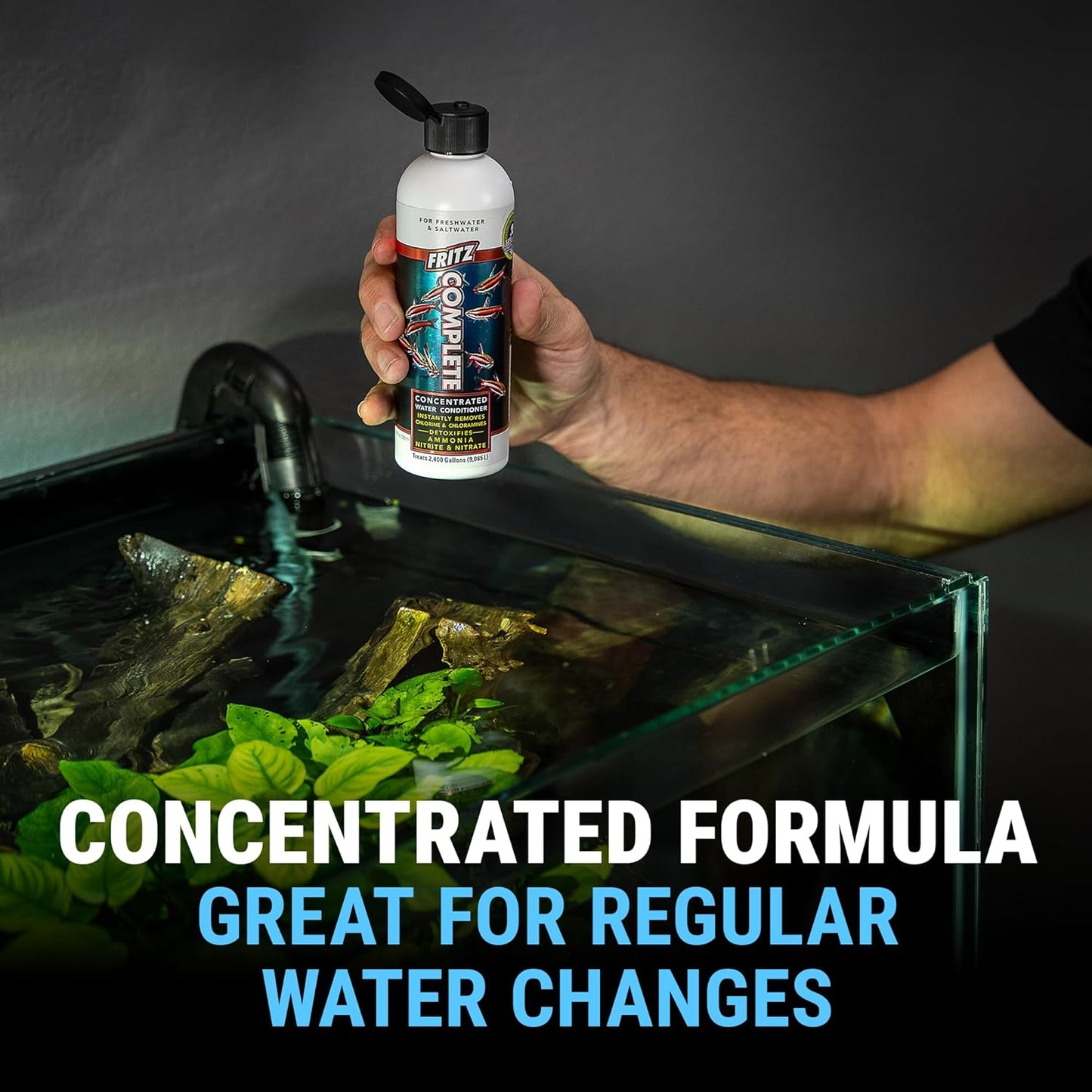 Fritz Complete Water Conditioner/Dechlorinator Instantly Removes Chlorine & Chloramines/Detoxifies Nitrite & Nitrate for Fresh & Salt Water Aquariums (16-Ounce)